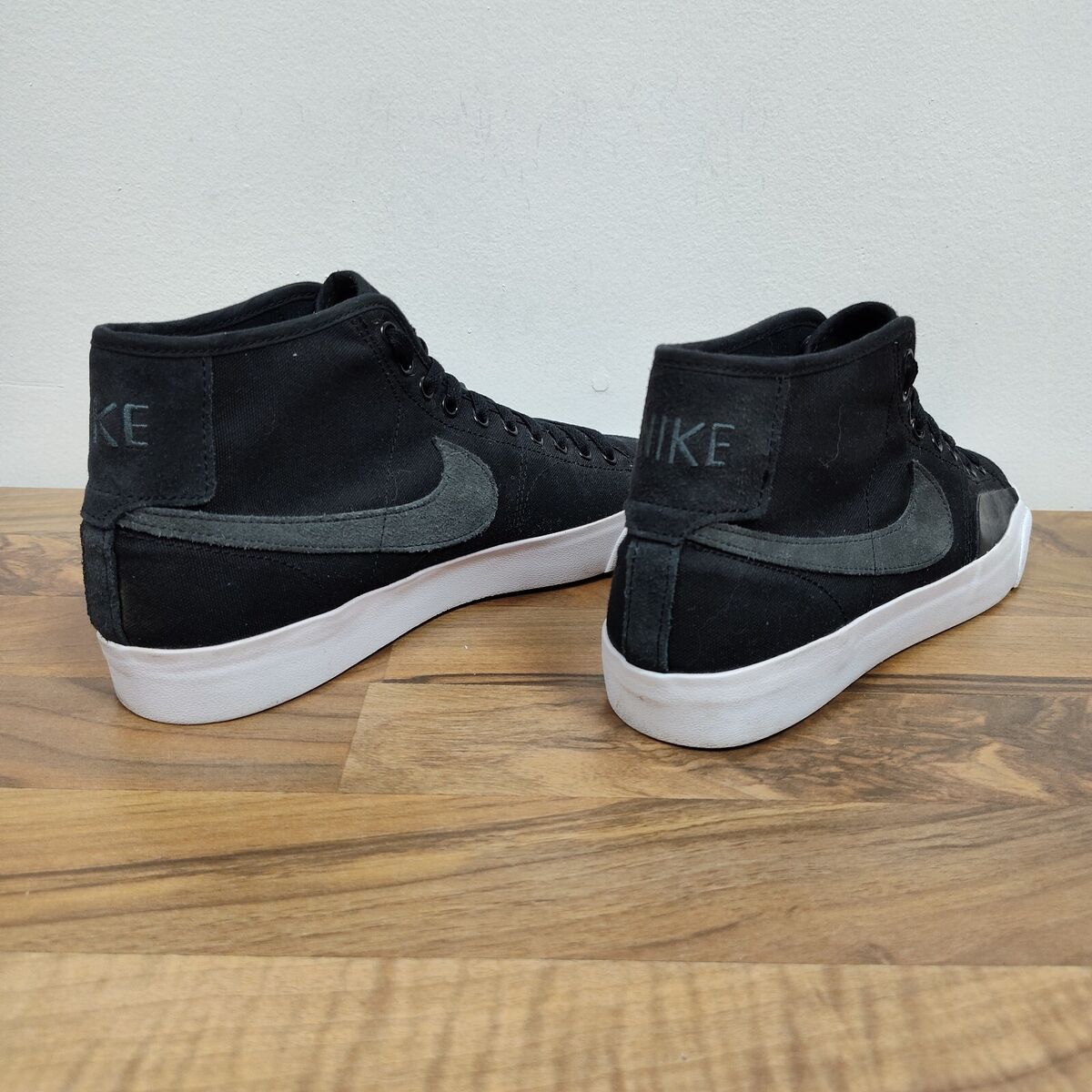 Nike SB Blazer Court Mid RM Black Anthracite FB1378-001 Nike SB Blazer Court Mid RM Black Anthracite FB1378-001