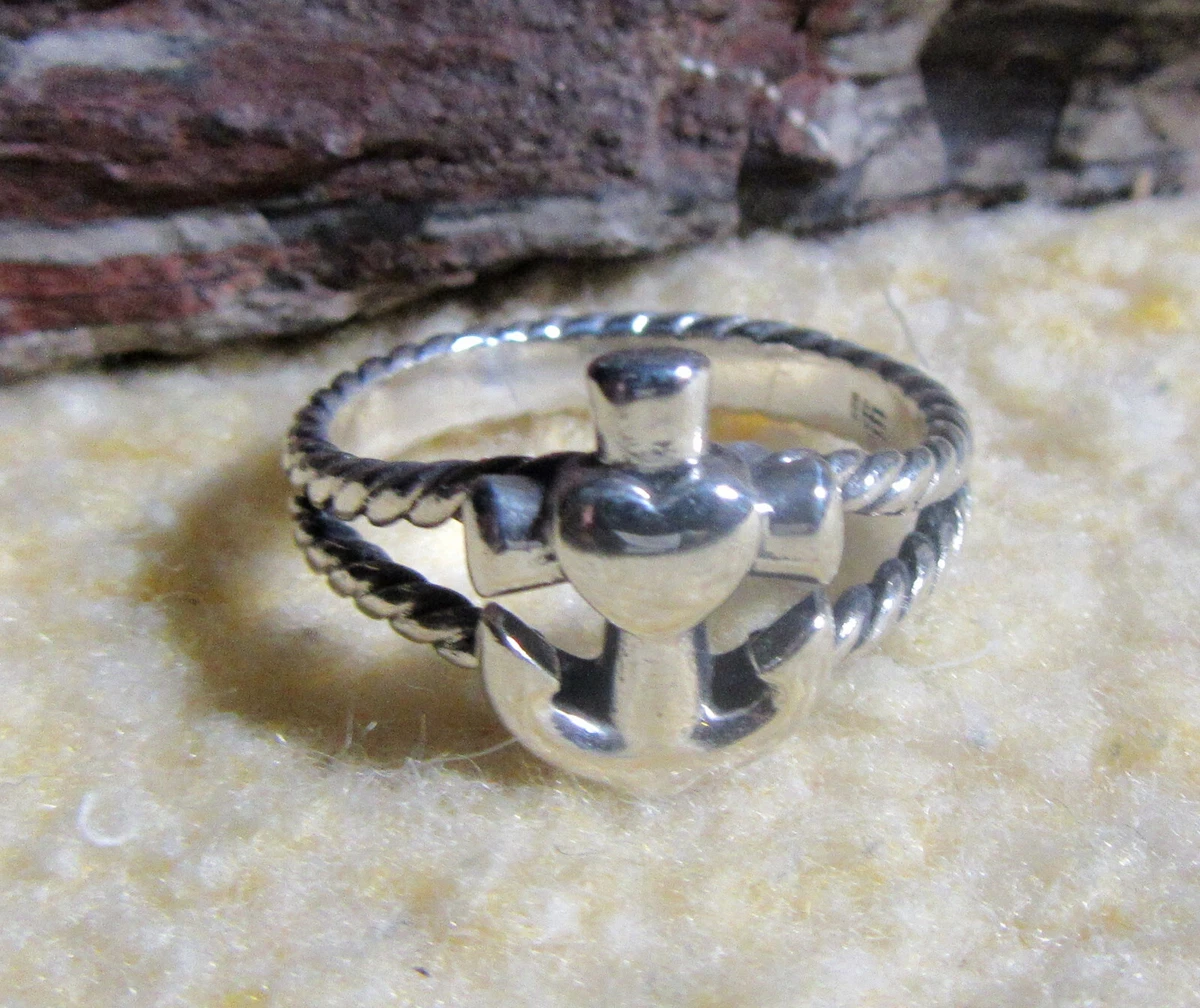 James Avery Retired 925 Sterling Faith Hope and Love Twisted Rope