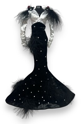 Tonner Evangeline Ghastly 2015 PARNILLA LOVES HATS Dress Convention Exclusive
