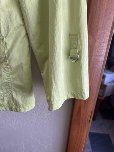 Zenergy by Chico's sz. 0 - lt. green zip front jacket w/adjustable sleeves - Picture 3 of 7