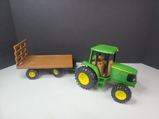 ERTL John Deere Tractor  Trailer 1759 Die Cast / Plastic