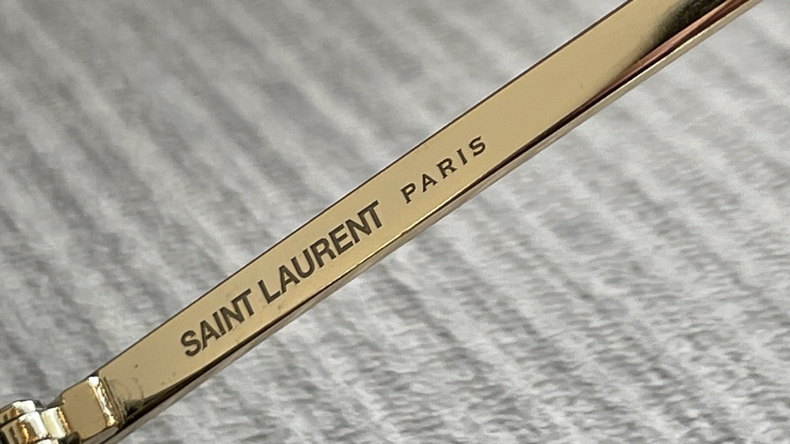 Occhiali da sole aviatore Saint Laurent SL279 005 placcati oro 14 carati unisex 61 14 145