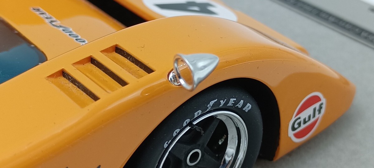 Figurine McLAREN M8A Can-am 1968 #4 B.McLAREN – Limitée à 230 ex
