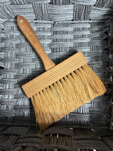 Vintage Large Paint Wallpaper Masonry Brush Wood Handle Large Bristle Country