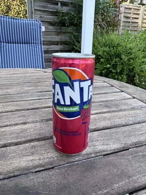 Fanta Rasa Stroberi Erdbeere Dose Indonesien Voll