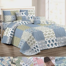 Reversible Floral Coverlet Bedding Set All Season Floral Quilt Set w/ Pillowcase