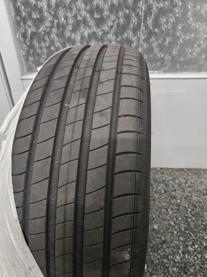 GOMME USATE 195/55R16 91H MICHELIN E-PRIMACY ESTIVE PNEUMATICI USATI - Immagine 3 di 4