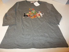 New Womens Size M Quacker Factory Christmas T-Shirt 3/4 Sleeve Cats Embroidered