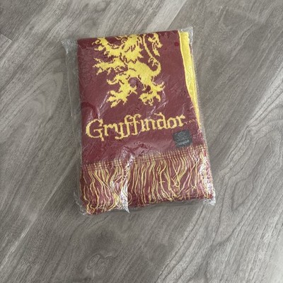 San Diego Padres Harry Potter GRYFFINDOR Scarf Special Theme Game 9/2/24
