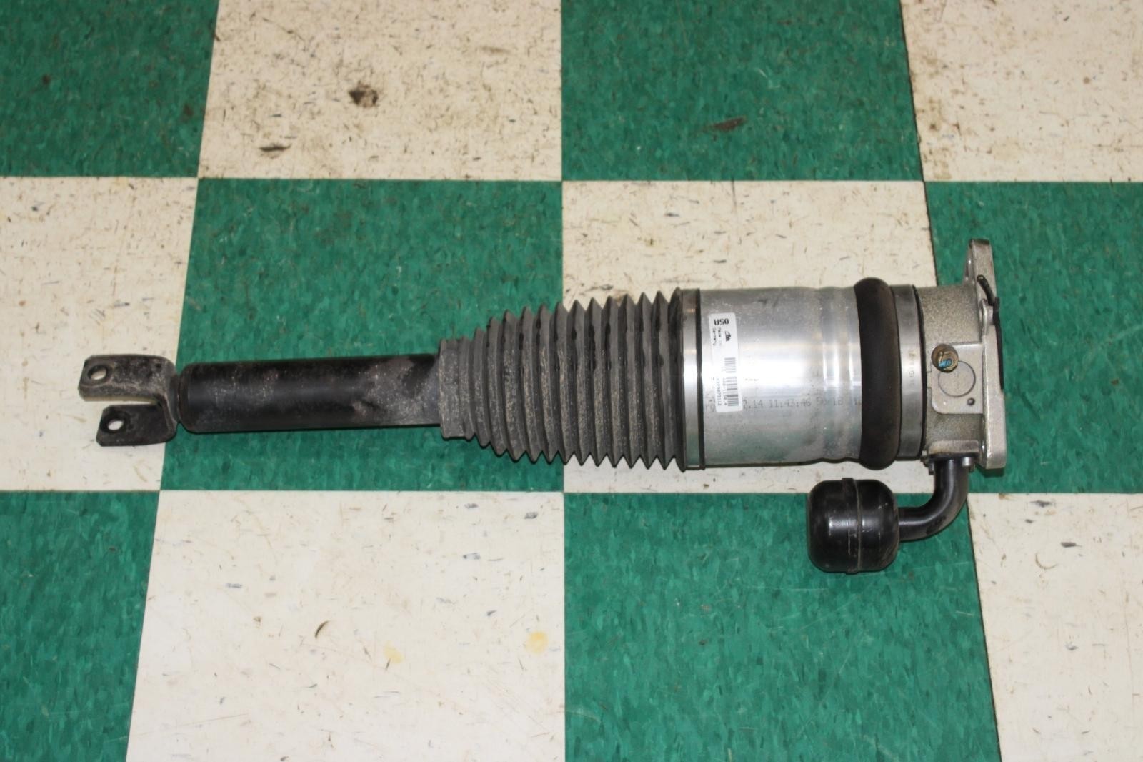Bentley Flying Spur 2013-2018 Rear Right Air suspension strut