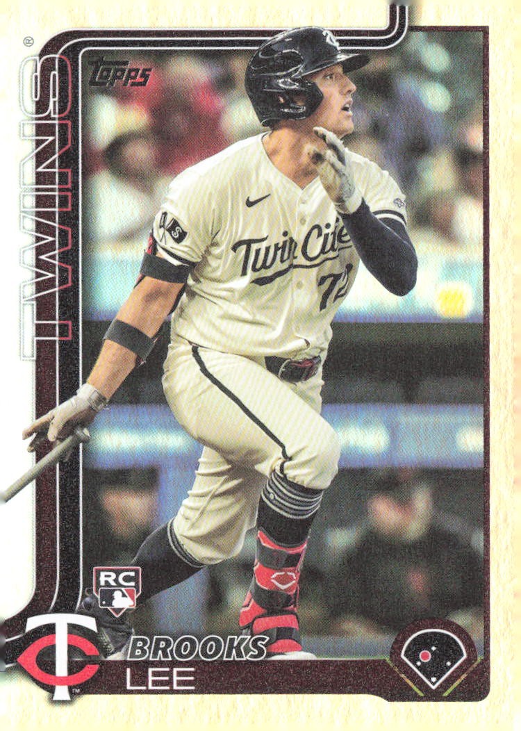 2025 Topps Series 1 Brooks Lee #317 Rainbow Foil