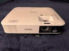 Epson Powerlite 2247U 3LCD Projector