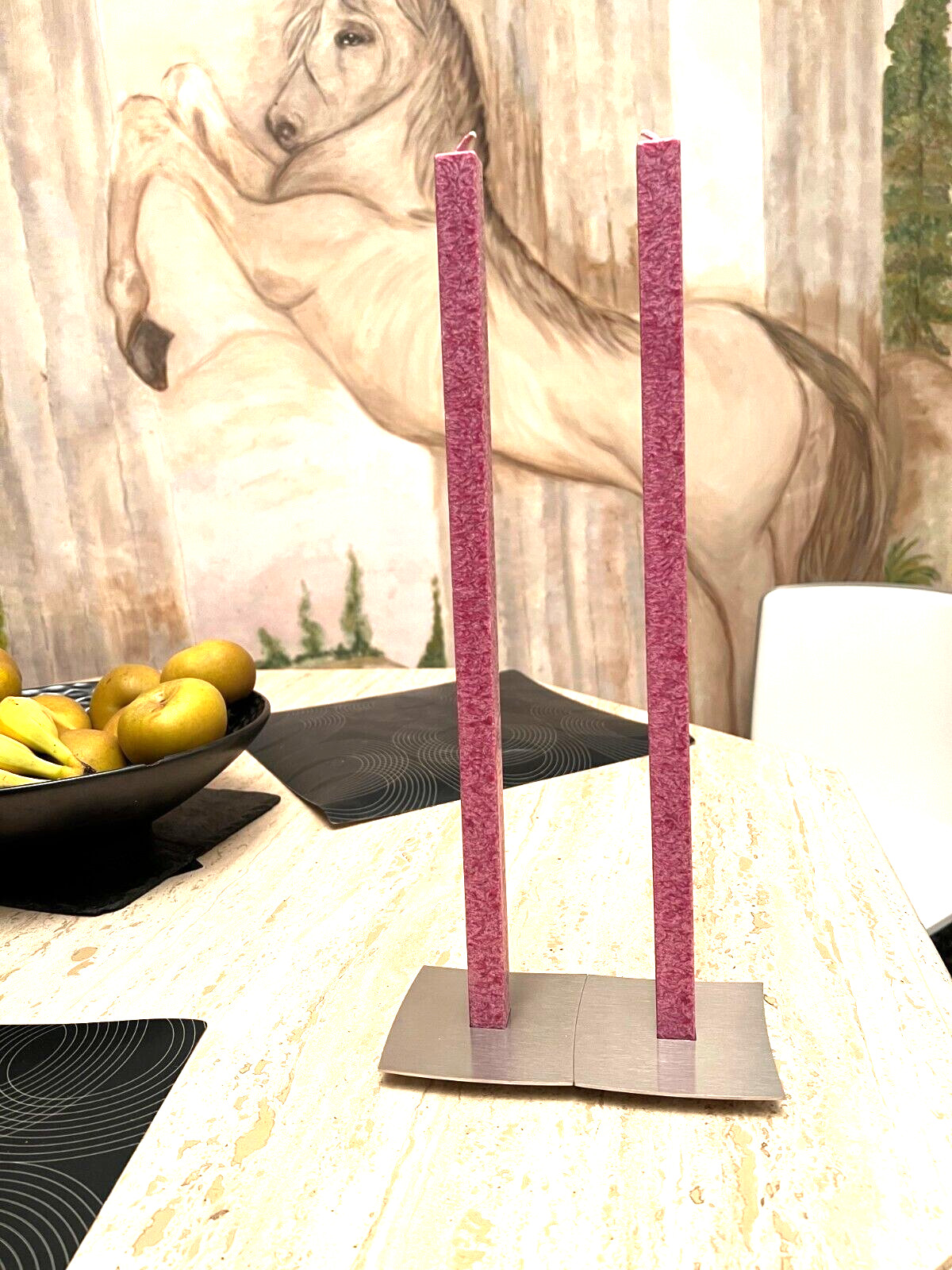 Bougeoirs Classic Swing AMABIENTE inox : la solution pour éclairer votre table