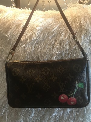 louis vuitton cerises pochette