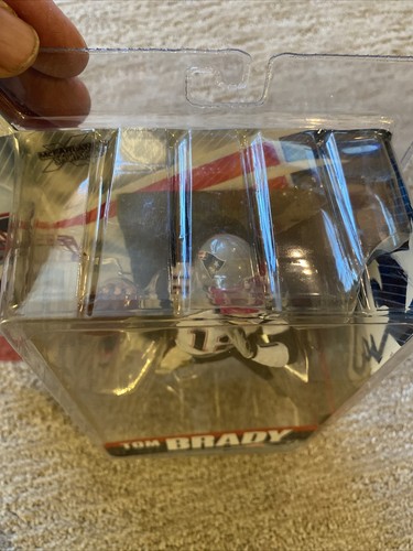 NFL Tom Brady New England Patriots McFarlane Variante BLANCA Segunda Edición Serie 11 2005 - Imagen 10 de 12