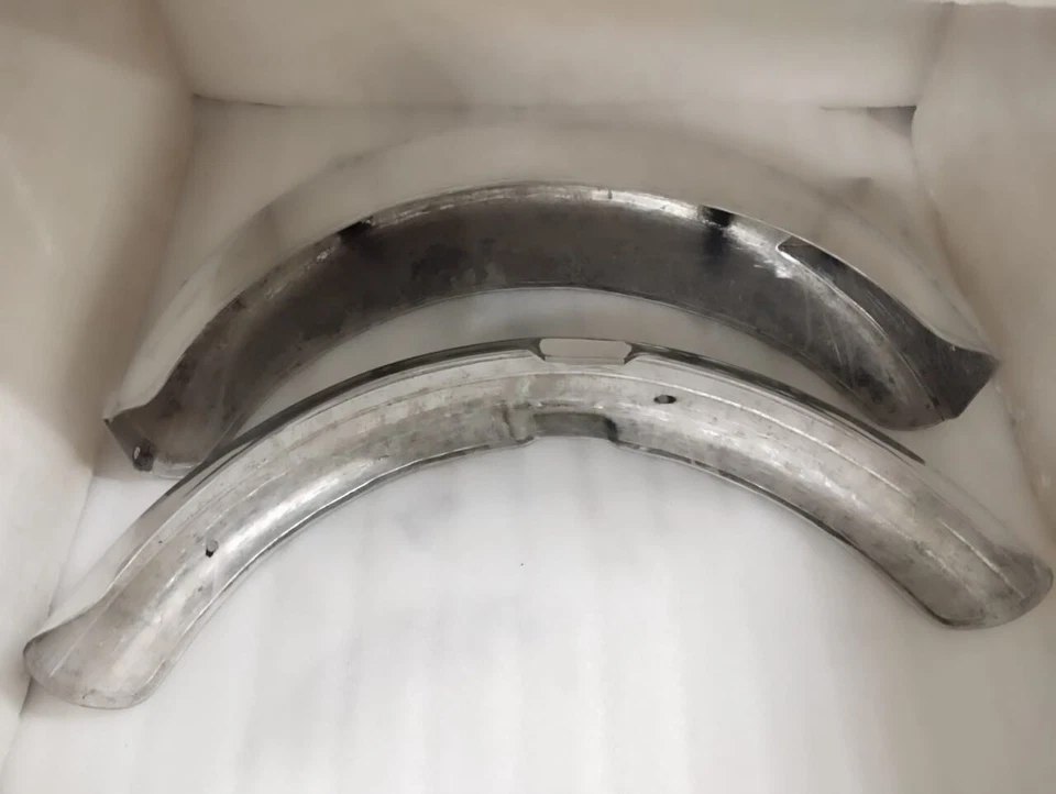 Guardabarros de aleación BMW R75/6 1970-84 R60/5 R75/5 1970-73 R60/6 R75/6 R90/6 1974-77 Foto 3 de 4