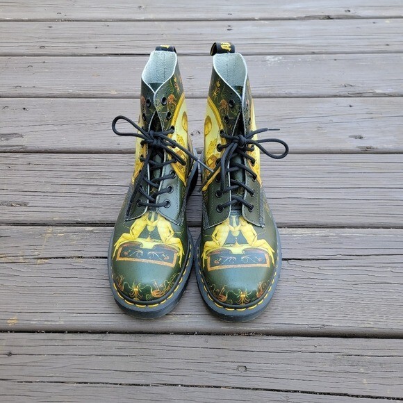 Dr Martens Giovanni Di Paolo Green‎ Leather Museum Collection Combat Boots 8 Dr Martens‎ Giovanni Di Paolo Green Leather Museum  main image 2