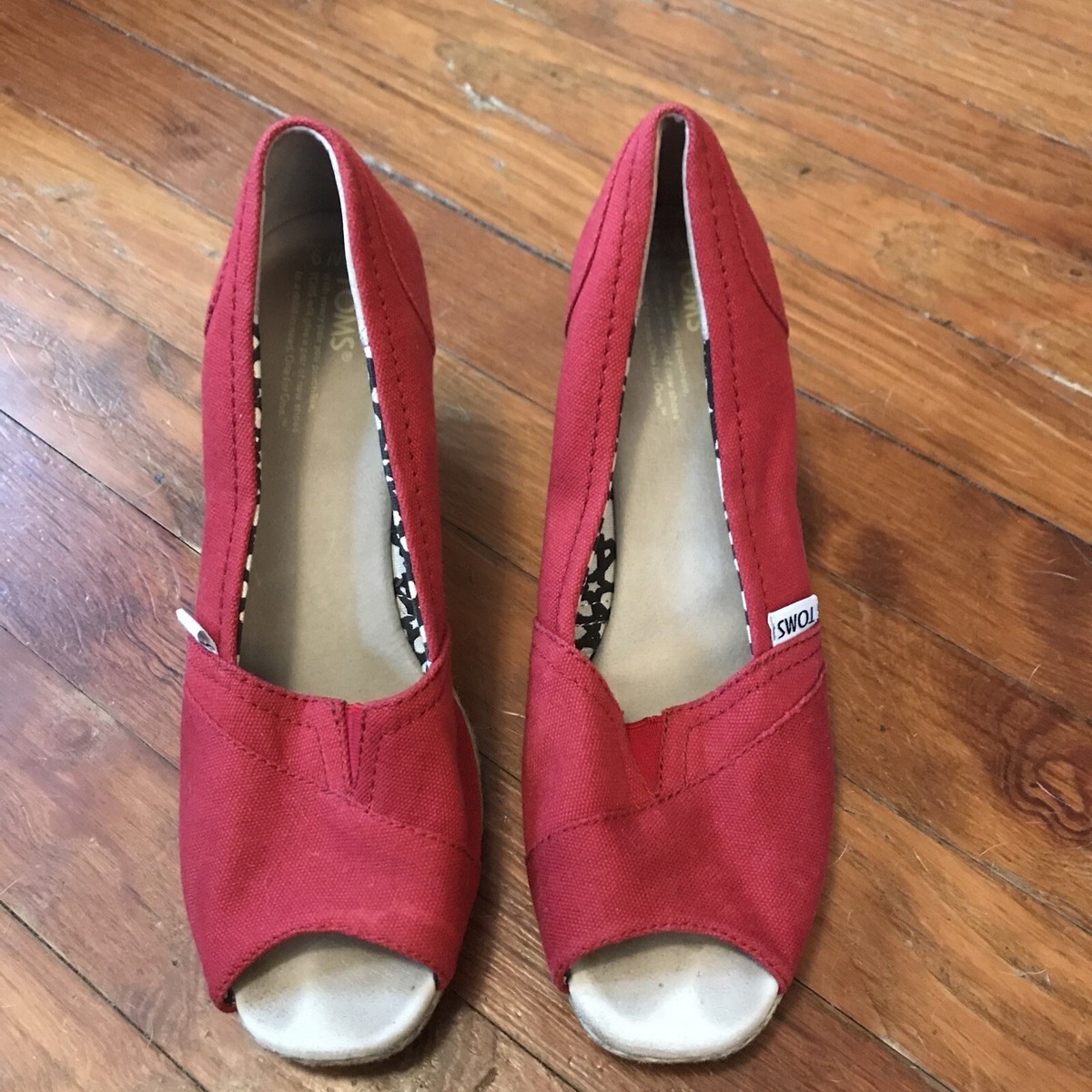 TOMS Red Espadrille Wedge Size 9 | eBay display picture 1