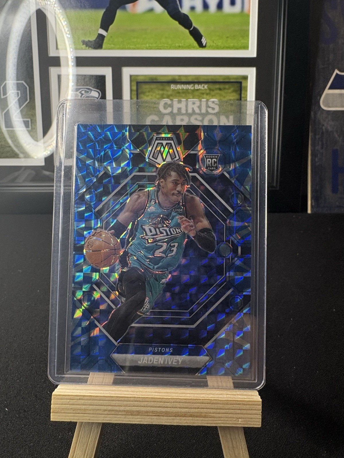 2022-23 Panini Mosaic Mosaic Reactive Blue #216 Jaden Ivey #B