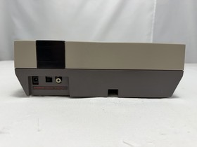 1985 Original NES Nintendo System Console Controllers RF Switch TESTED WORKING