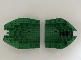 LEGO Pirates: Cross Bone Clipper (6250) Incomplete Ship Hull Only