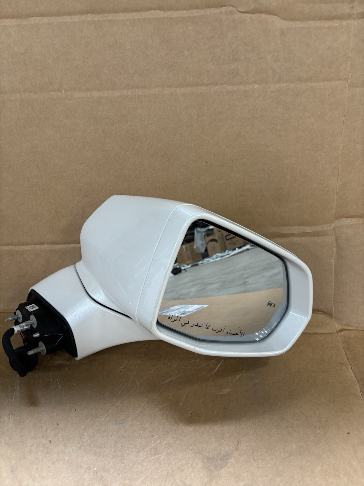 2017-2019 Cadillac XT5 RH Passenger Side Mirror W/turn W/blind OEM 84721935