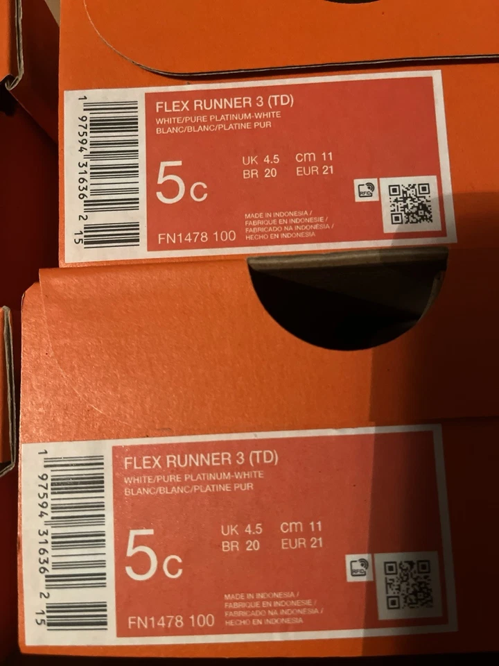 Nike, Flex Runner 3 Infantil Niño’s Tenis Talla 5C FN1478 100 Foto 2 de 4