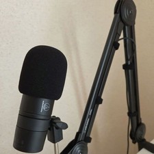 Audio Technica AT2040USB Dynamic Mic Set with Boom Arm Windscreen Used