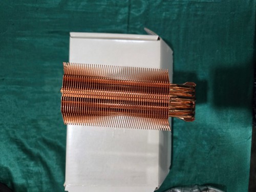 Thermalright True Copper Ultra-120 Extreme CPU heatsink/cooler - Picture 3 of 7