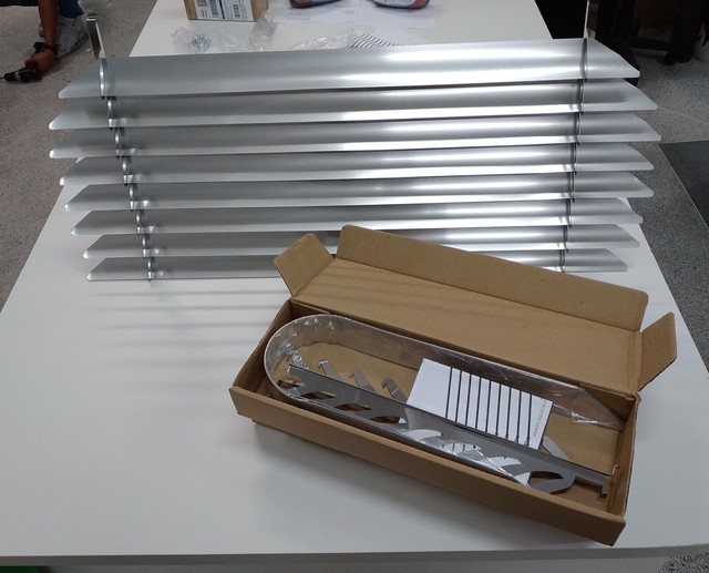 Volkswagen Beetle Bug Rear Window Blinds Silver Fixed Slats VW