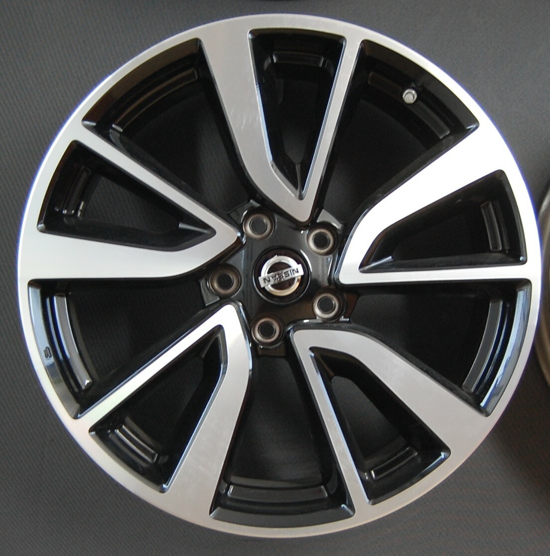 GENUINE SET ALLOY RIMS 19 INCH NISSAN QASHQAI , XTRAIL eBay