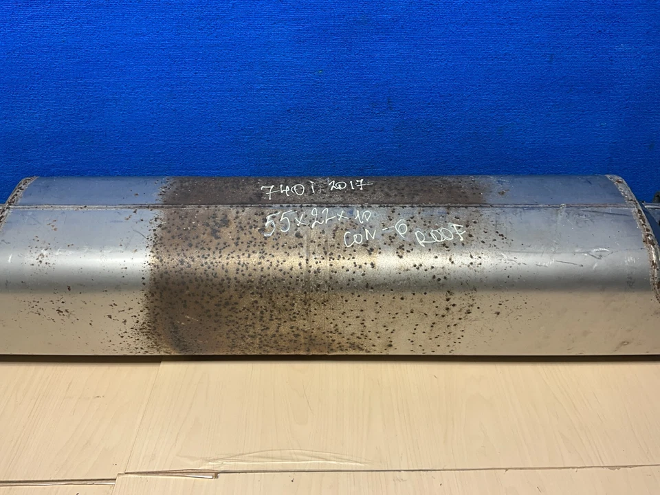 BMW 740i 2016-2019 3,0 L I6 silenciador de escape trasero OEM Foto 4 de 4