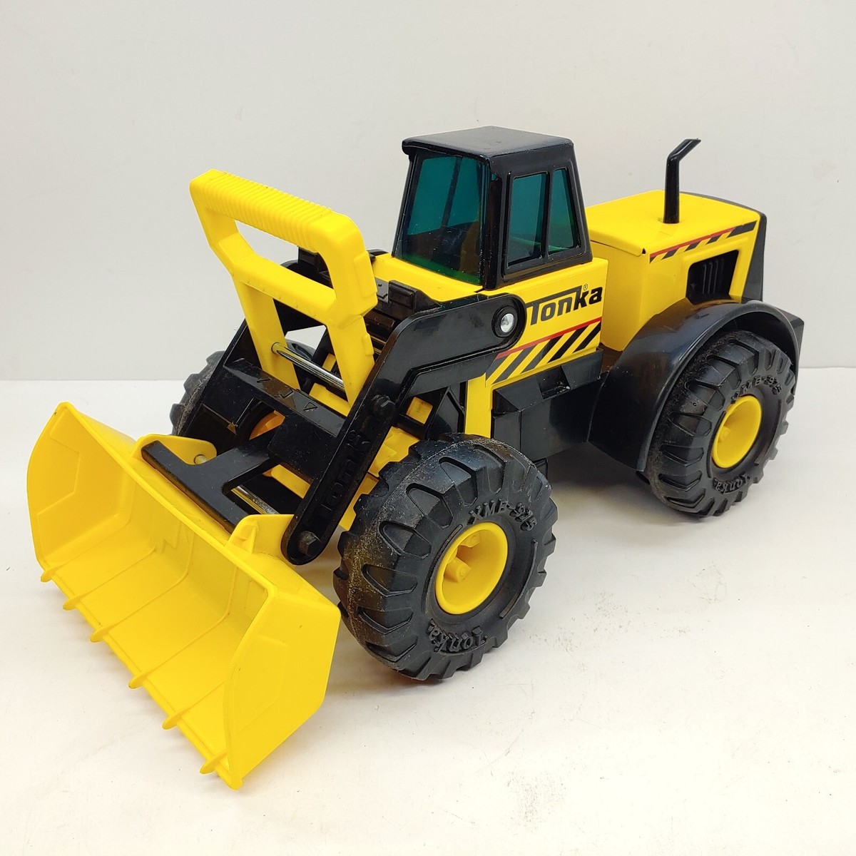 Tonka ショベルカー 黄色 Tonka ショベルカー 黄色 Tonka Tough Yellow Front Loader