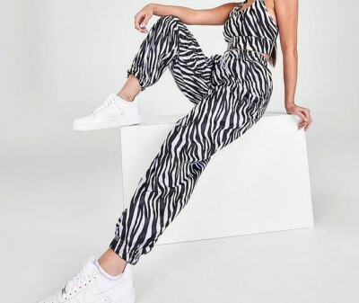 Women's XS Nike Sportswear Icon Clash Printed Zebra Joggers Purple