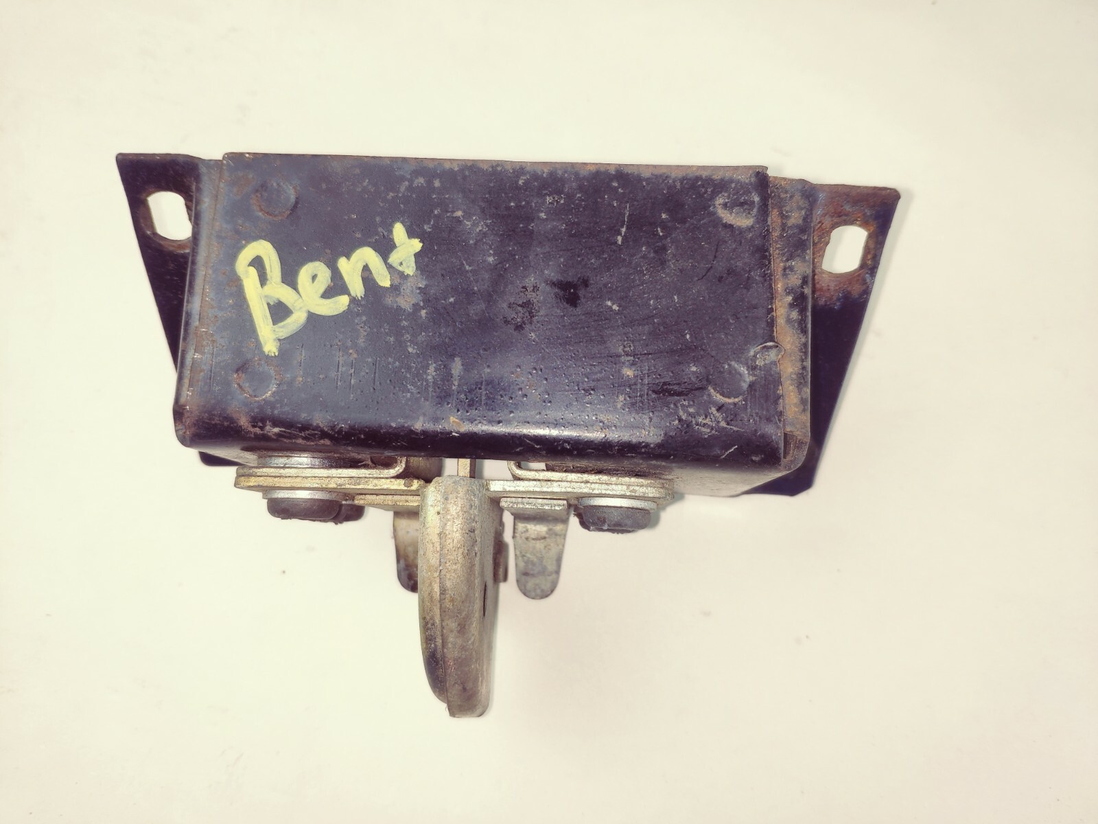 Bentley Eight 1987 REAR TRUNK LATCH 