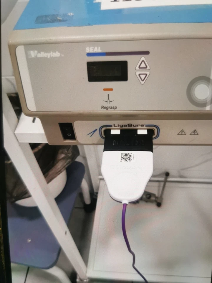 Adaptador Para Puerto Bipolar Para Valleylab Ligasure Usar Cualquier Instrumento Bipolar Foto 3 de 4