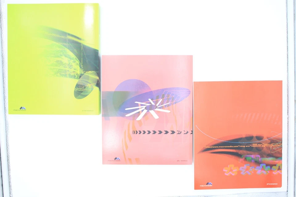 Macromedia Web Design Studio Dreamweaver 3 Fireworks 3 Flash 4 MacOS Mac BIG BOX - Image 3 of 4