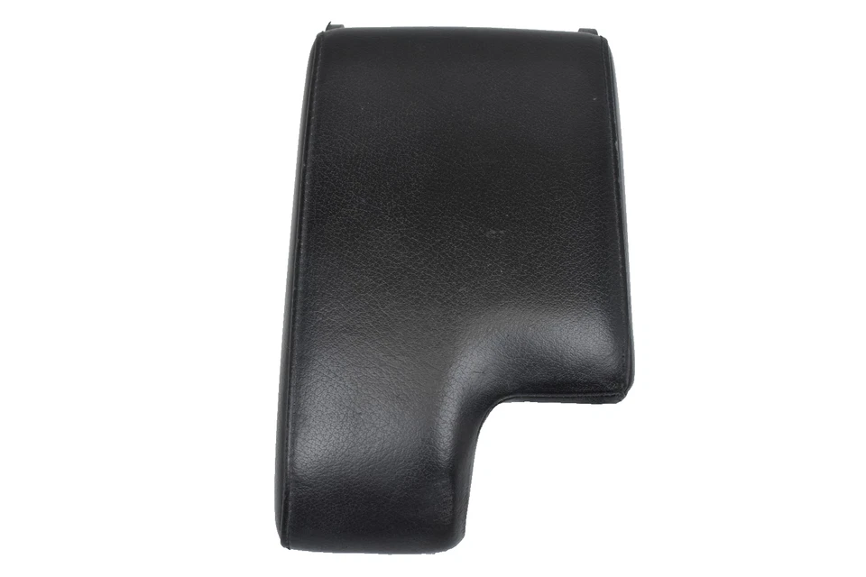 Оригинальная черная кожаная крышка подлокотника для центральной консоли 2000 BMW 328Ci - Изображение 3 из 4