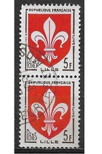-Timbre Obli. YT 1186 MI 1224 Armoiries Ville de LILLE Blason 1959 paire