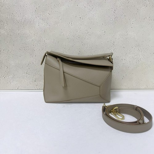 Loewe Puzzle Small Sand Grained Calfskin Gold‑toned Hardware Crossbody Handbag
