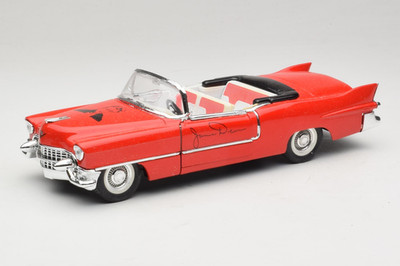 98019 Cadillac Cabriolet Red James Deen Solido 1/18