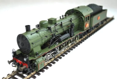 ROCO HO 43267. LOCOMOTIVE VAPEUR VERTE 150X 146 TENDER 34X EN BOITE