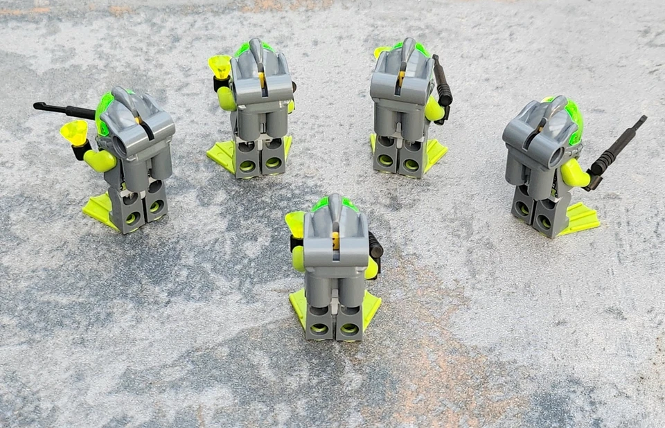 Lego Minifiguren 5 St. Atlantis Diver 1 Axel mit Zubehör  - Bild 2 von 4