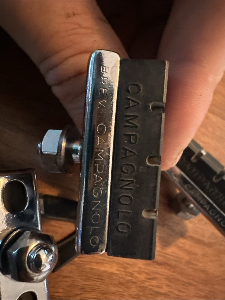 Juego de 4 pastillas de freno Campagnolo Record Brev de colección zapatos guía de aleación Italia Foto 3 de 4