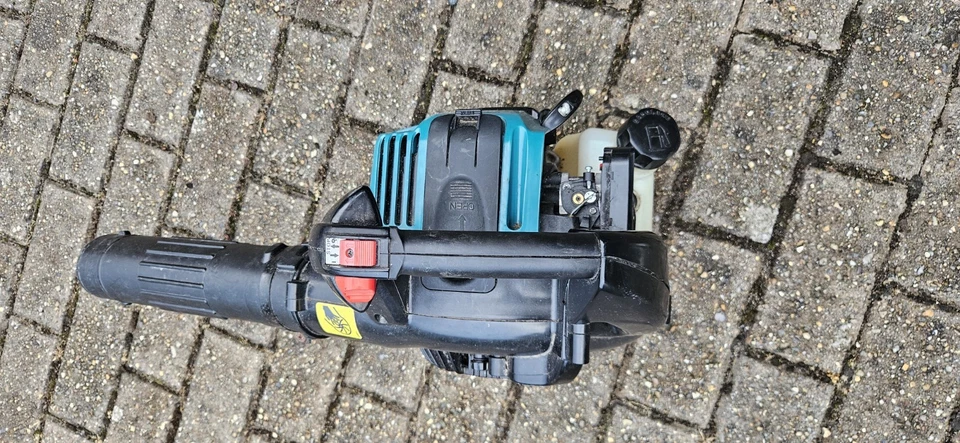 Makita BHX2501 Leaf Blower, 4 Stroke -  BREAKING FOR PARTS - Image 4 of 4