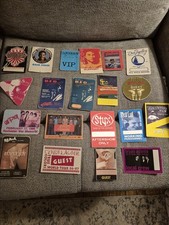 Lote de 20 pases de concierto vintage en back stage