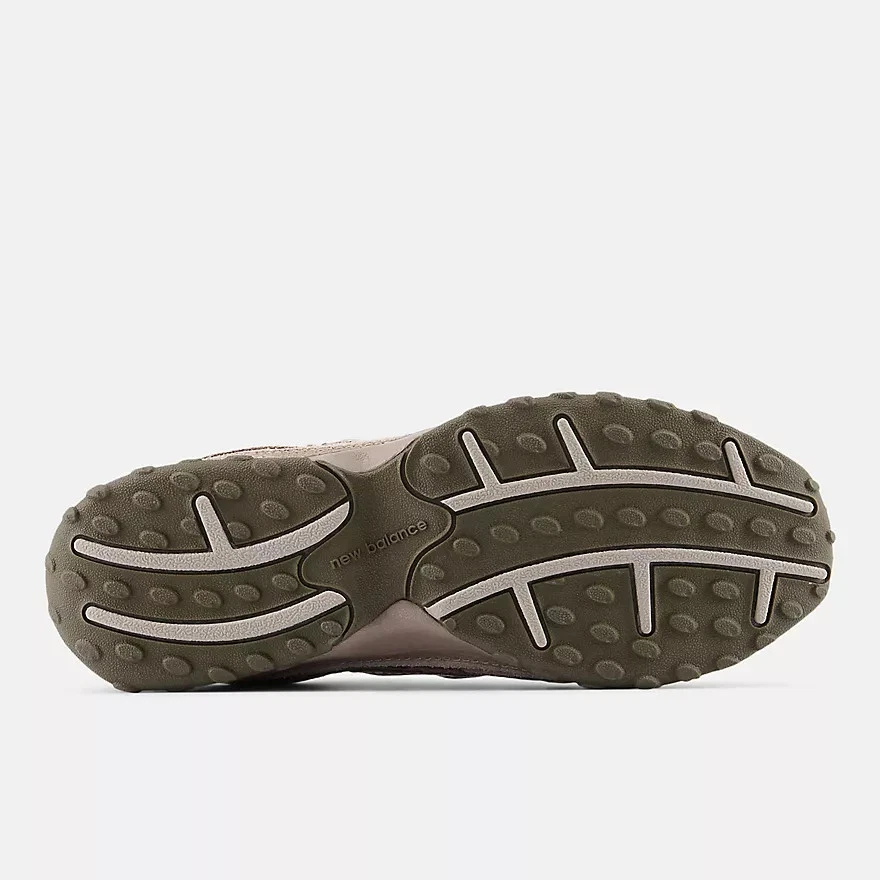 Piedra árida de hongo New Balance 204L (U204LMMA) precio de venta sugerido por el fabricante 120 GBP - NUEVO
