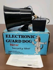Carol Wright Gifts Electronic Guard Dog Model BB2 New Security Idea Horn Speaker
