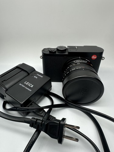 Leica Q2 Digital SLR Camera - 47.3MP - Preowned - Excellent Condition