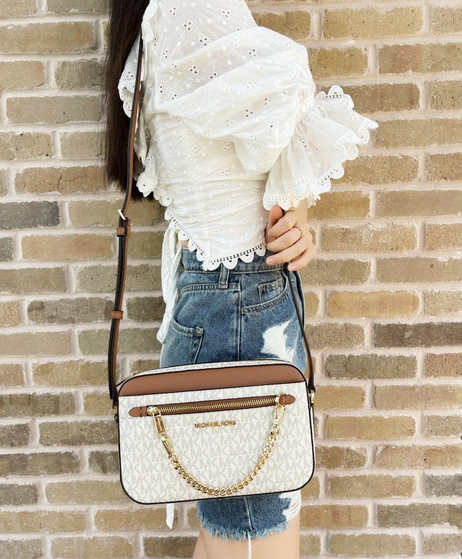 Michael Kors Jet Set Chain East West Large Crossbody MK Michael Kors Jet Set Chain East West Large Crossbody MK